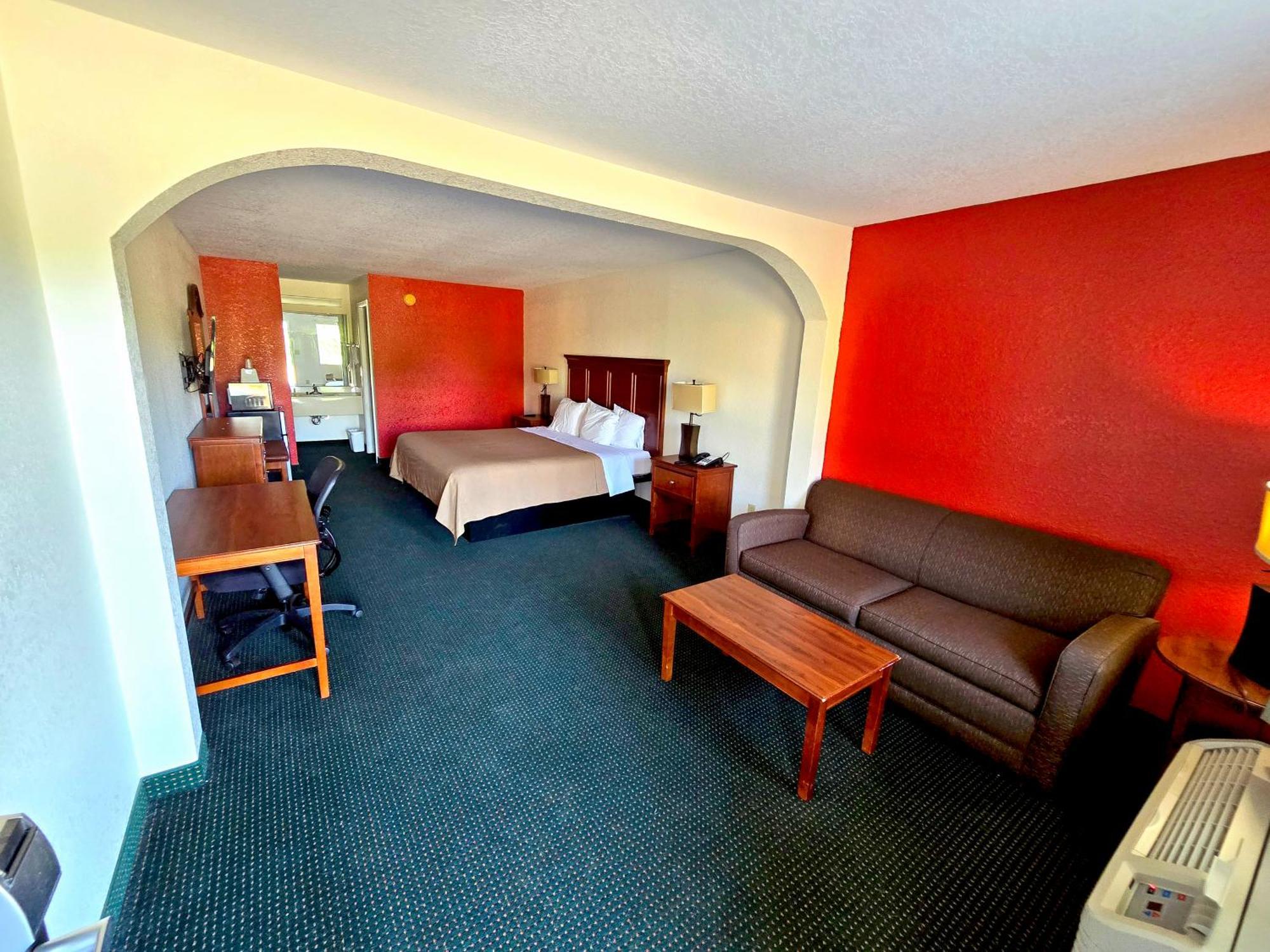 Garden Inn And Suites Near Callaway Gardens Pine Mountain المظهر الخارجي الصورة